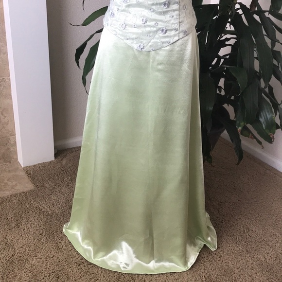 NWOT Prom Dress - Picture 3 of 15